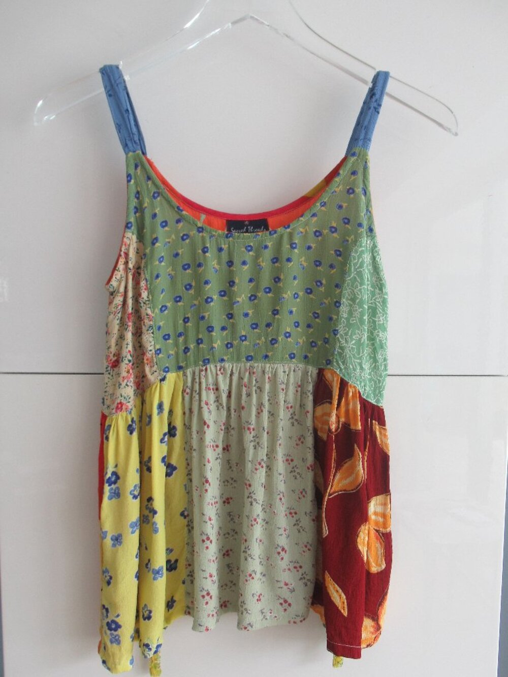 Women’s Sacred Threads Floral XS/S Boho Patchwork Festival Ready Cropped Top